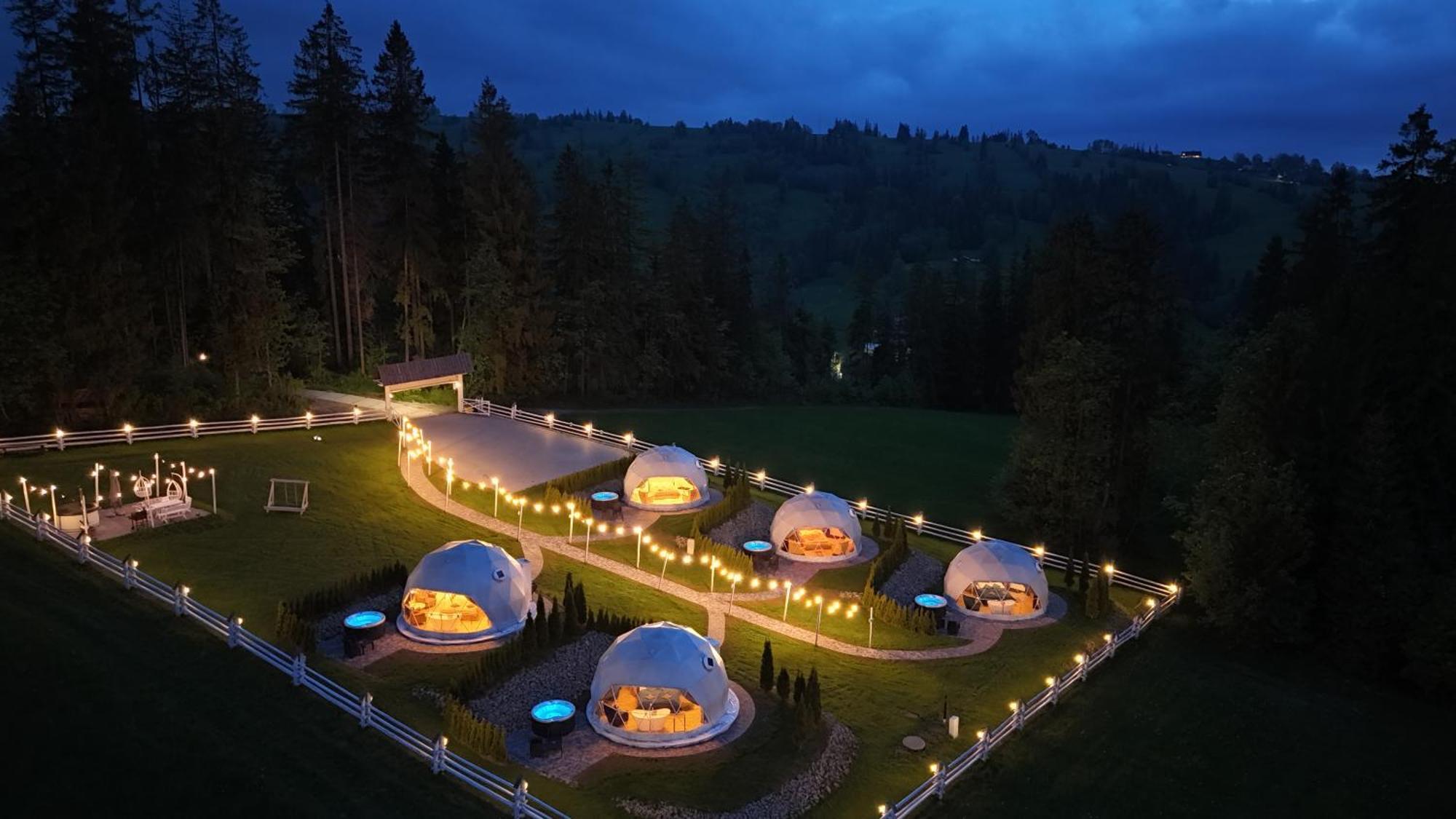 Mountain Glamp & Jacuzzi Glamping