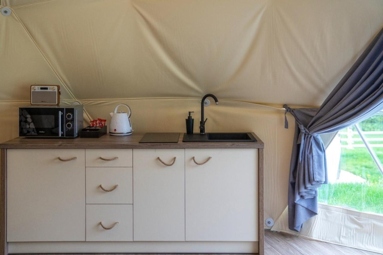 Luxusní stan Mountain Glamp & Goraca Balia - Juz Od 13 Czerwca Kazdy Glamp Dostepny Z Jacuzzi Na Wylacznosc Zakopane