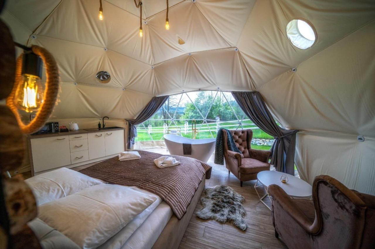 Luxusní stan Mountain Glamp & Goraca Balia - Juz Od 13 Czerwca Kazdy Glamp Dostepny Z Jacuzzi Na Wylacznosc Zakopane