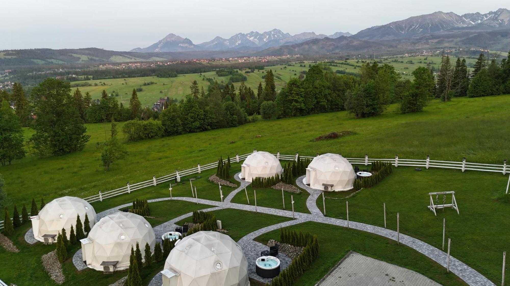 Mountain Glamp & Jacuzzi *