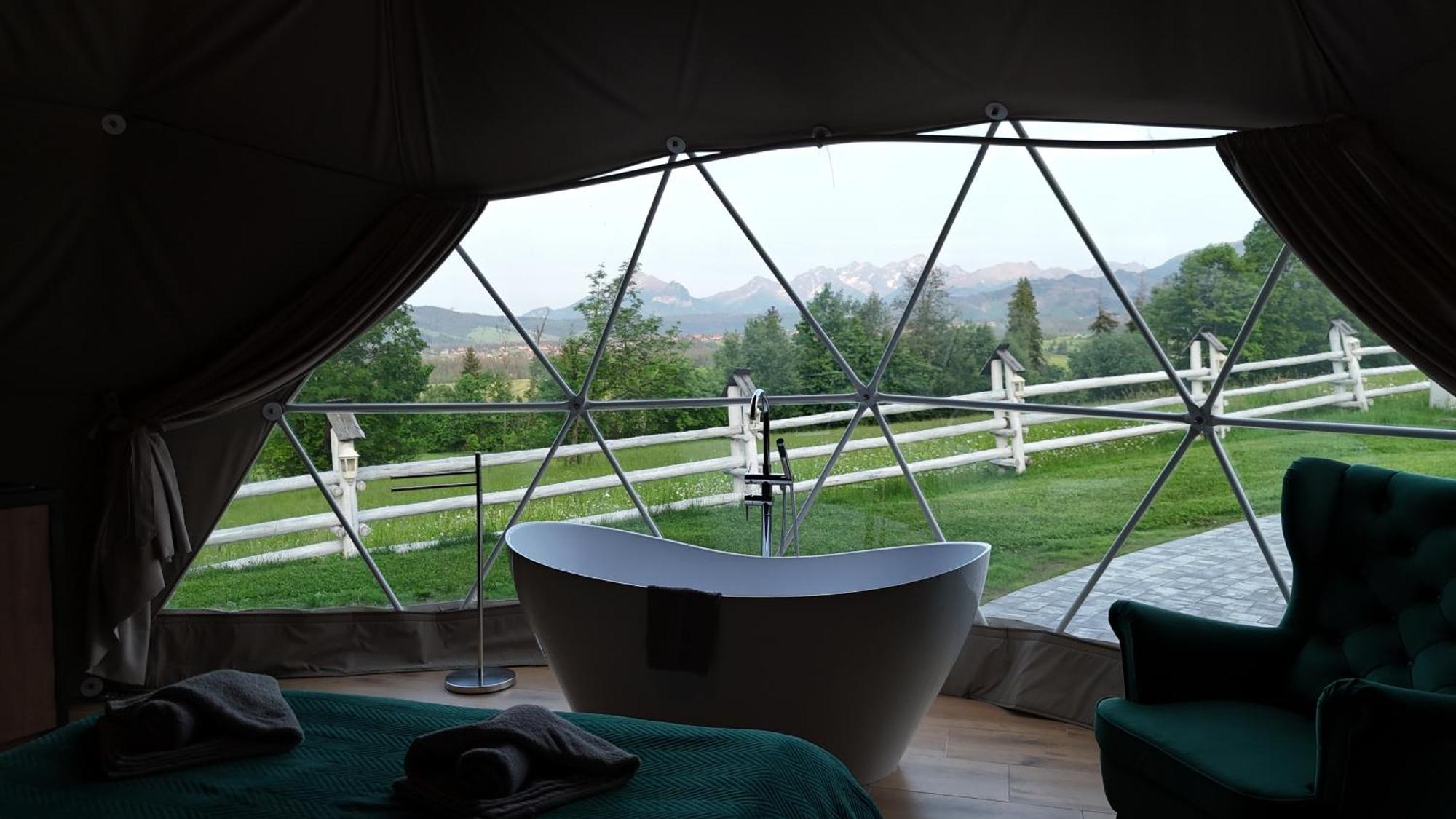 Luxury tent Mountain Glamp & Jacuzzi